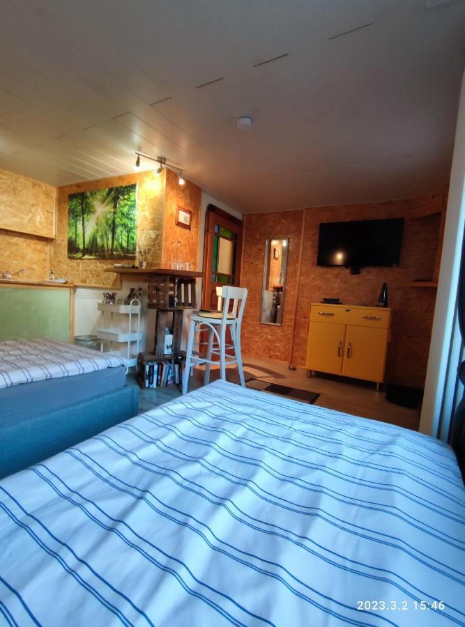 Ferienwohnung Schug Homburg  Bagian luar foto